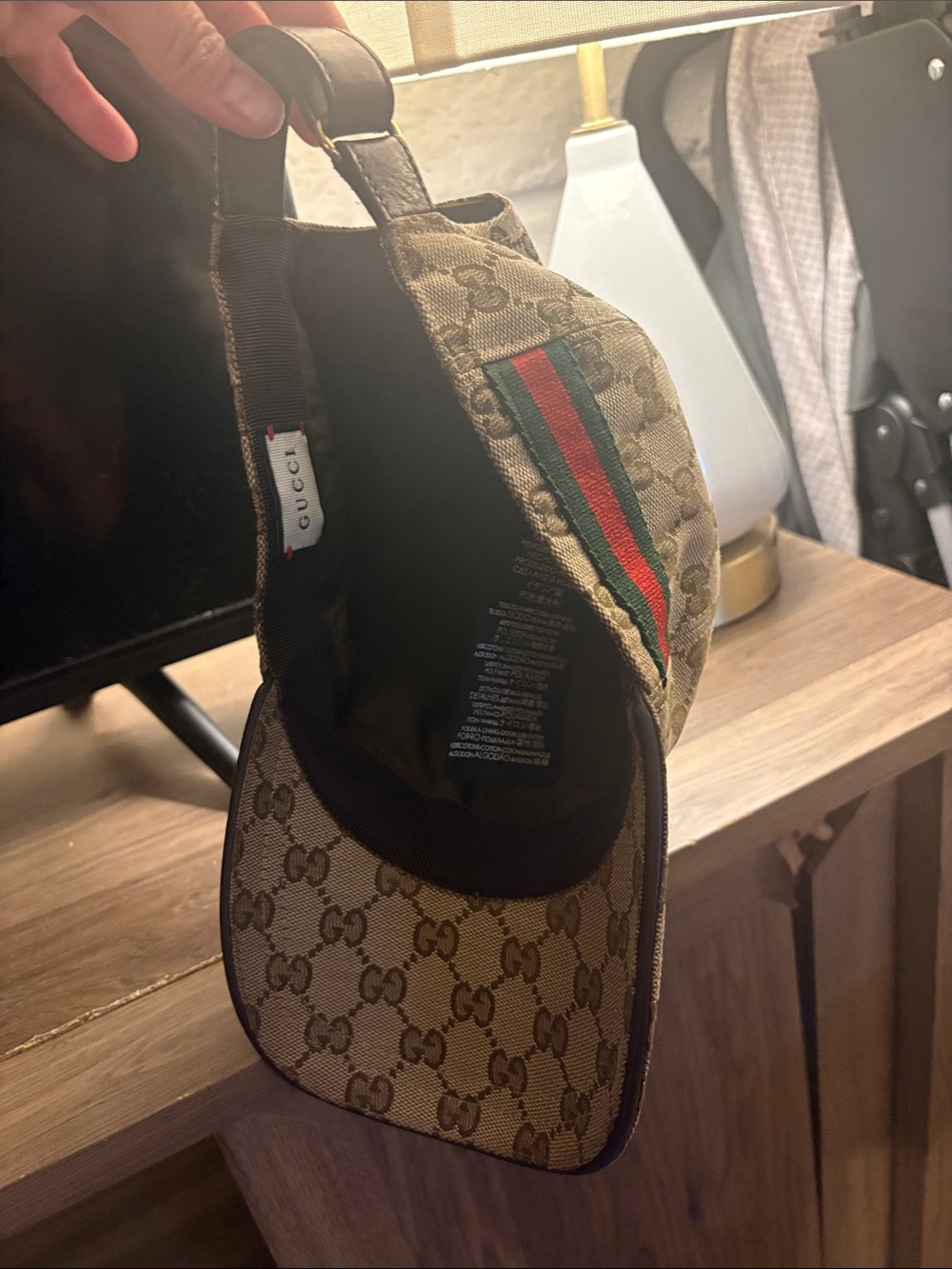 Gucci GG one size fits all brand new without tags hat adjustable leather strap - Picture 3 of 5